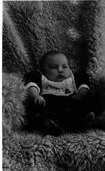 Portrett av liten hjerteknuser