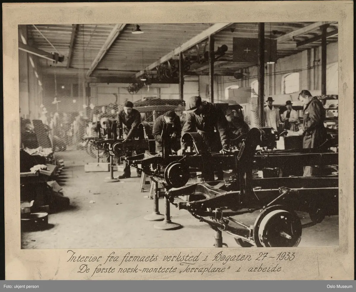 Kolberg, Caspary & Co., interiør, monteringsverksted, Christiania Staalverk (Kampen sportshall), norskmonterte "Terraplane"