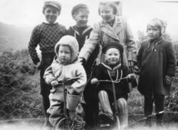 Søskenbarn i Mdisund.