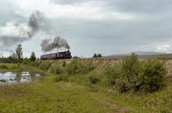 Veterantog på Solørbanen, syd for Kirkenær. Toget trekkes av