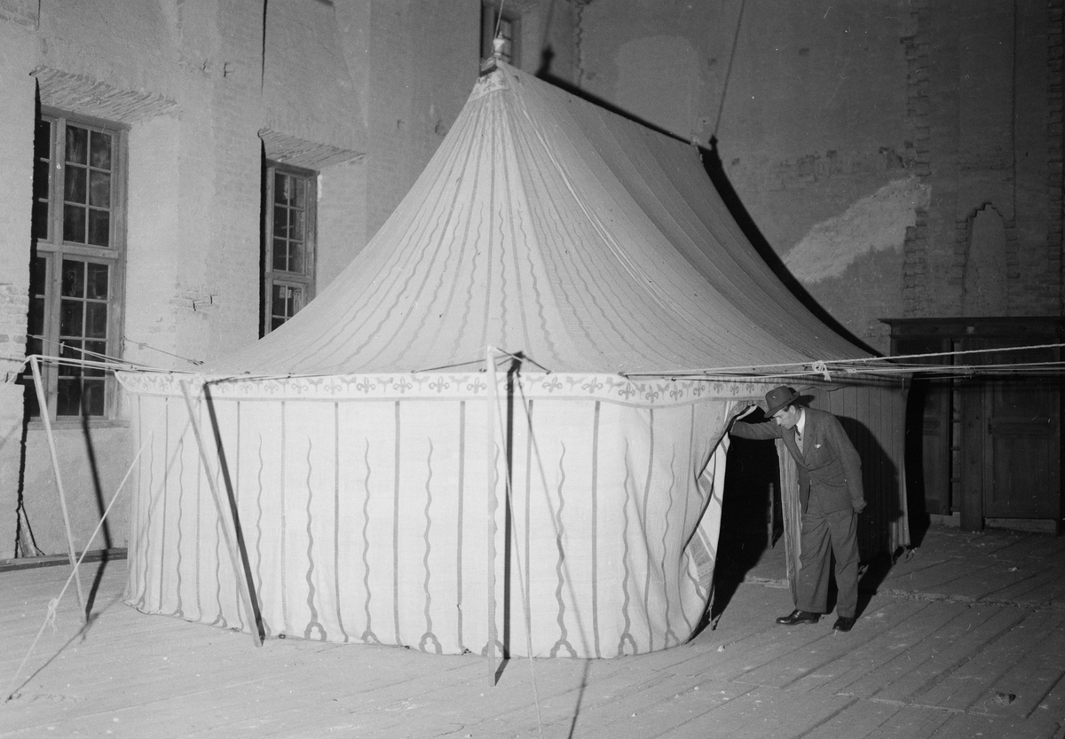 Skoklosters slott, tält, Skoklosters socken, Uppland 1951