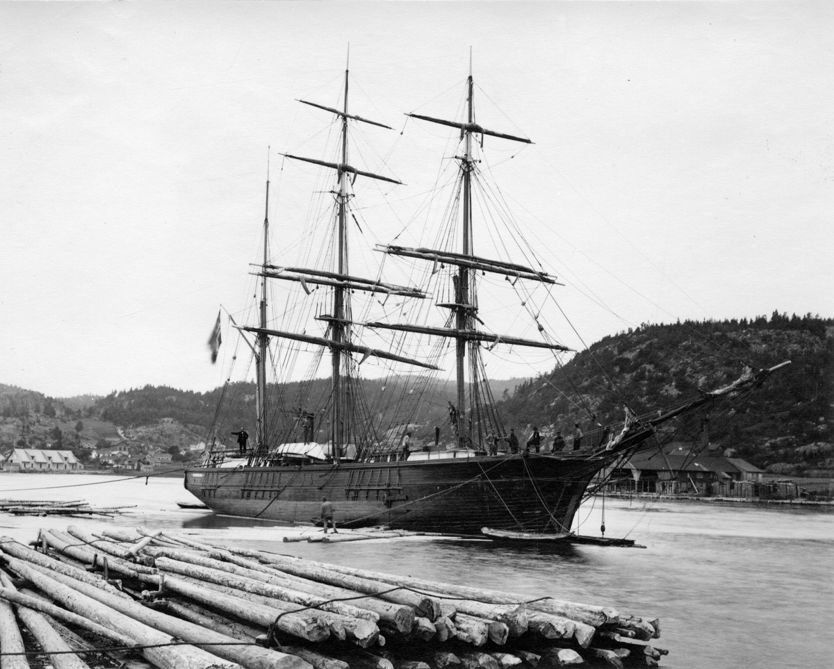 Bark 'A.O. Vinje' (b.1871, Ole Gundersen, Sagholmen, Tvedestrand, Norge)