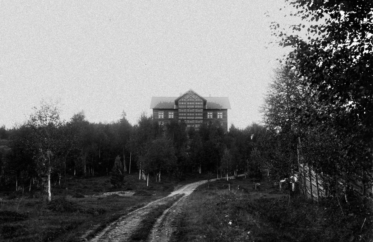 Syningom pensjonat i Austvatn ca.1905.