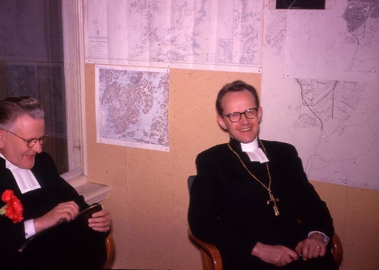 15/12 1962. Biskop Bo Giertz och Prosten Nils Norén på visitation.