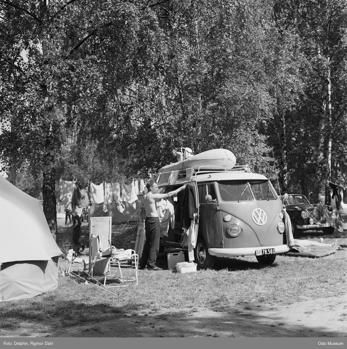 Bogstad Camping, mann, bobil, oppblåsbar gummibåt, klestørk
