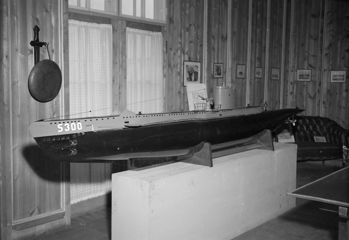 Modell av u-båt S-300 Ula