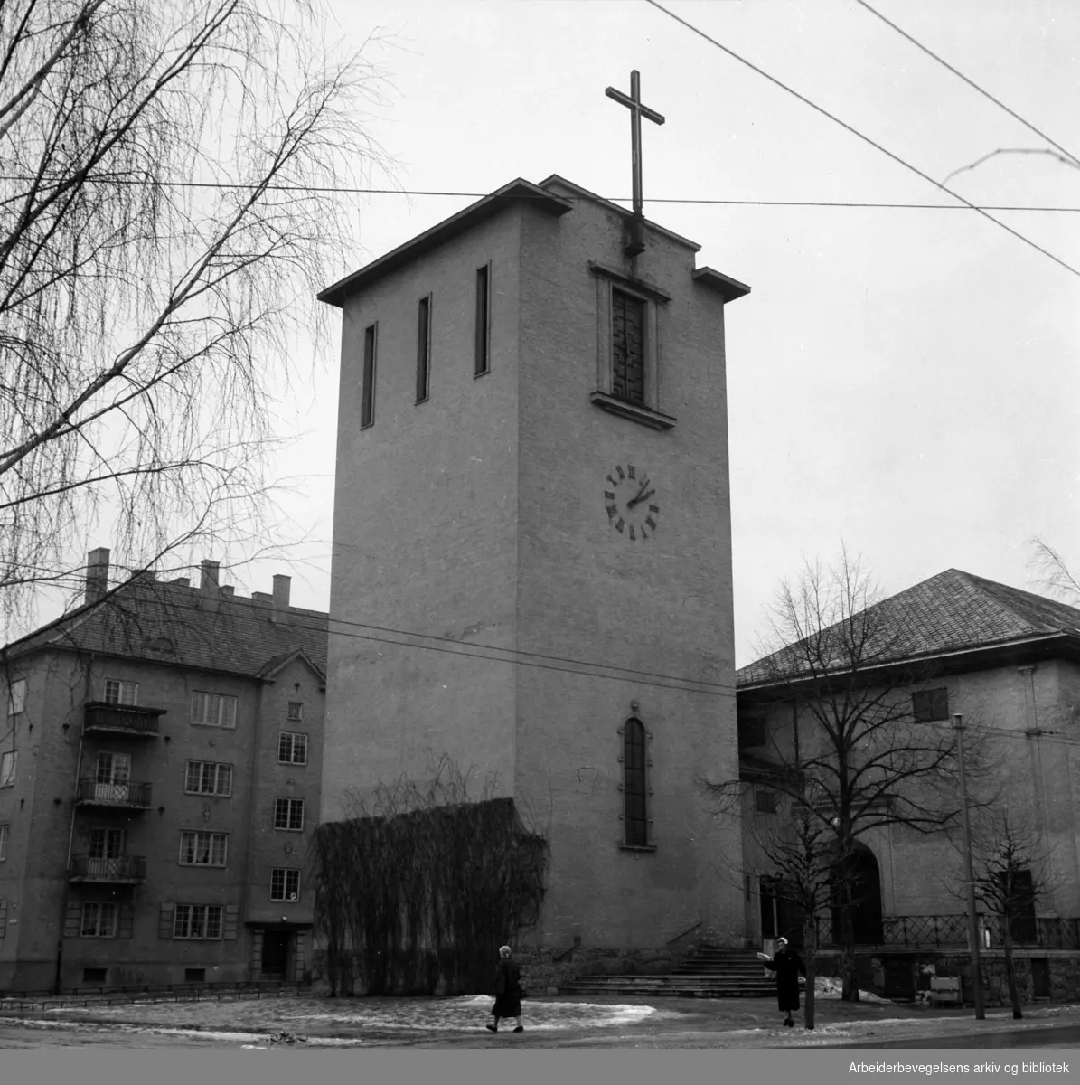 Prestenes kirke. Februar 1957