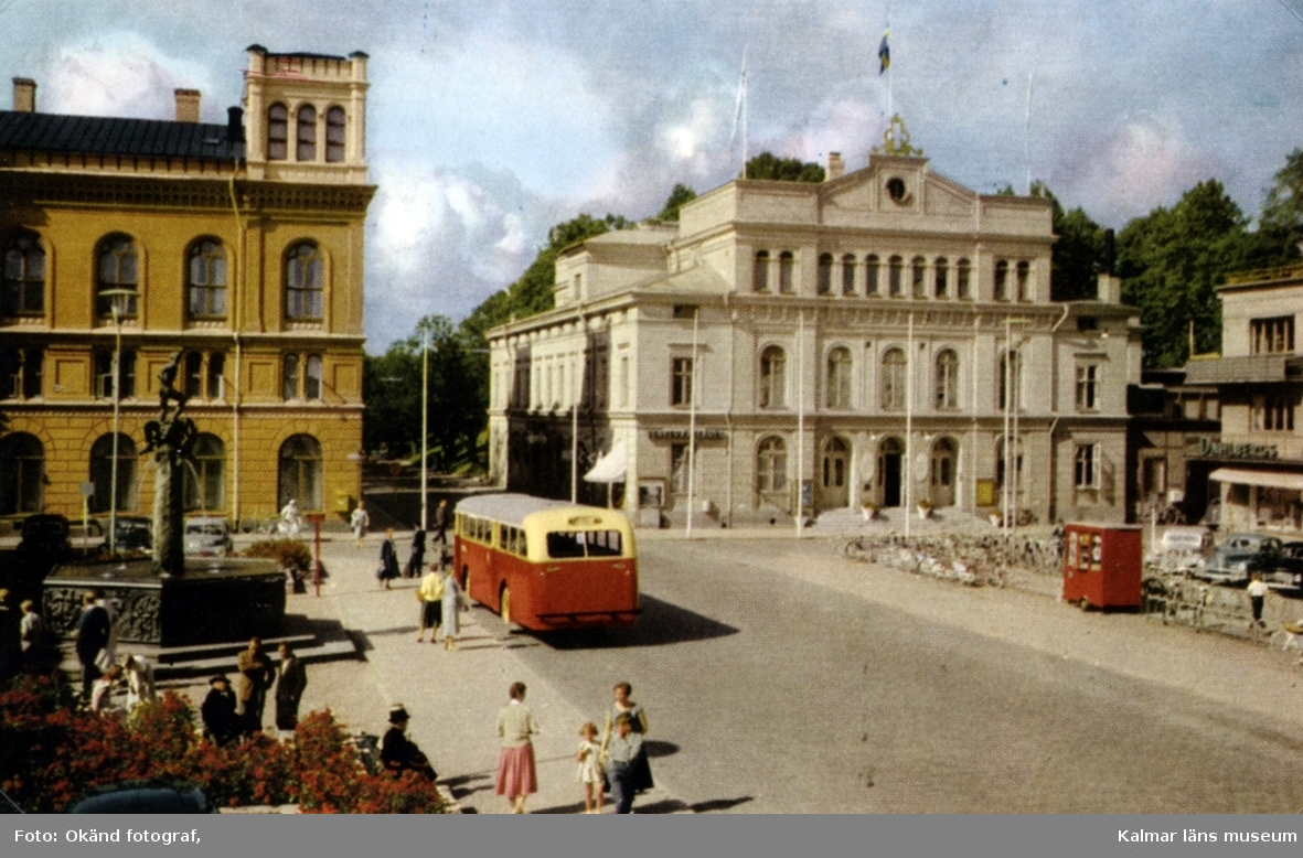 Vykort med Larmtorget i Kalmar på 1950-talet.
