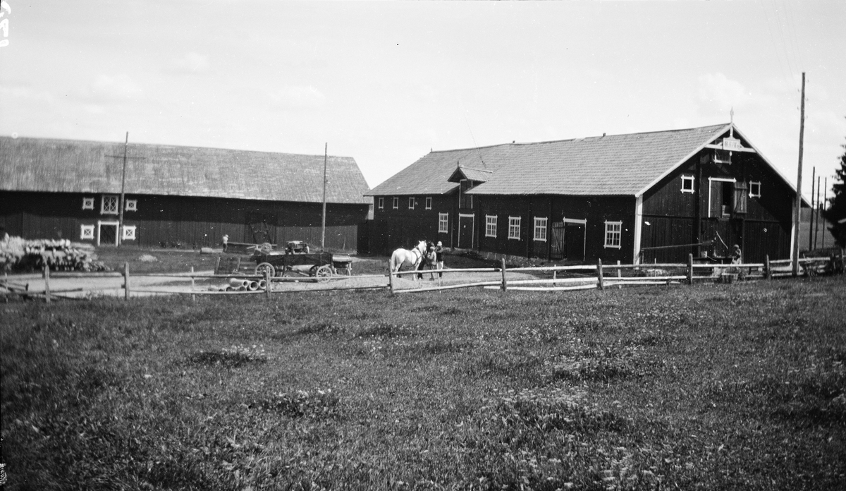 Ladugård, Revelsta gård, Altuna socken, Uppland 1927