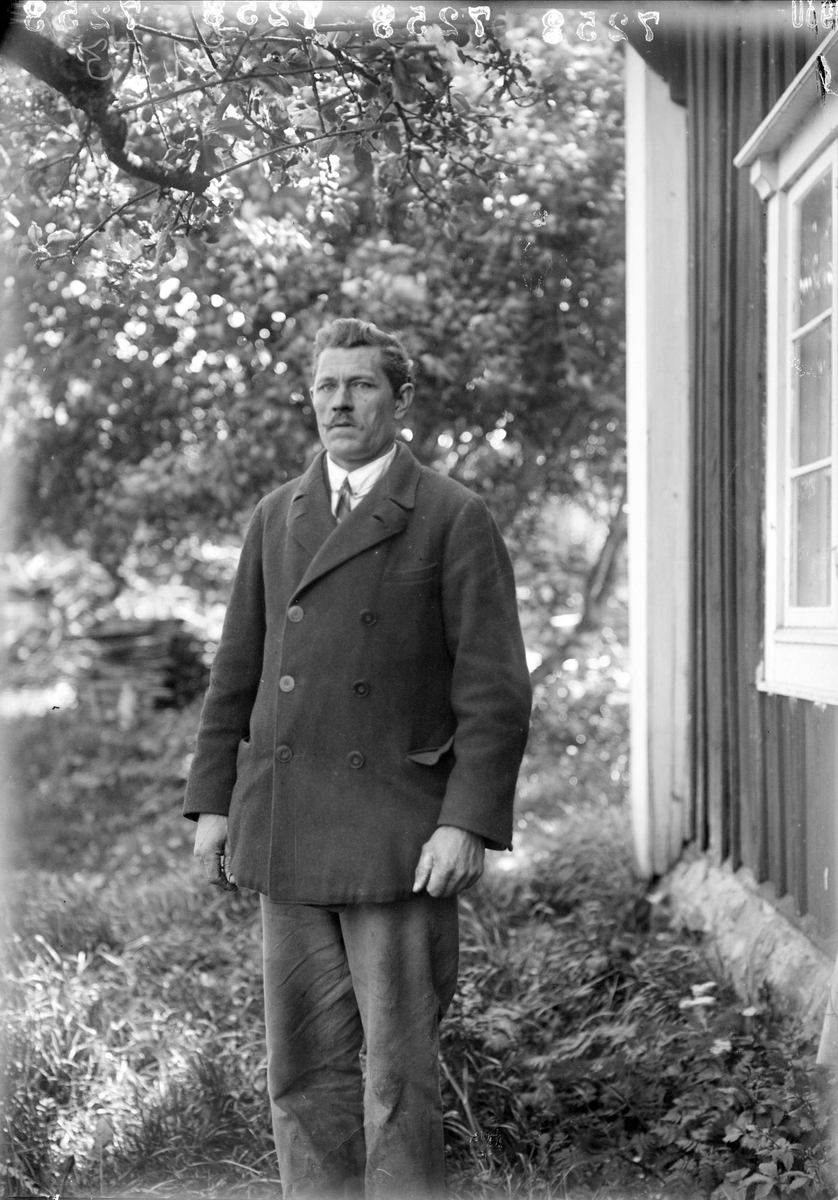Ladugårdsförman Karl Erikson Revelsta Altuna, Uppland 1930