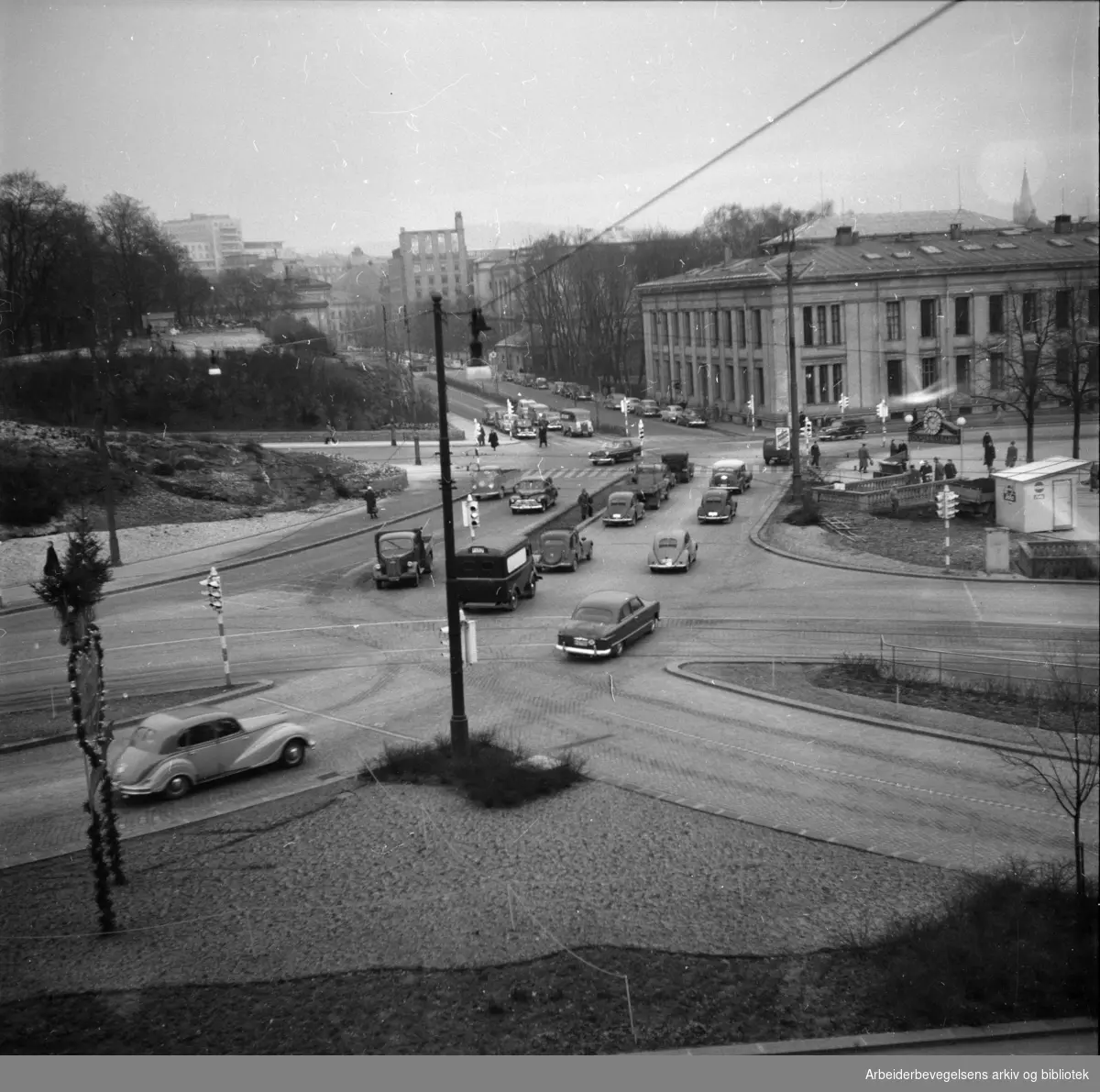 Abelhaugen. Trafikk. Desember1954