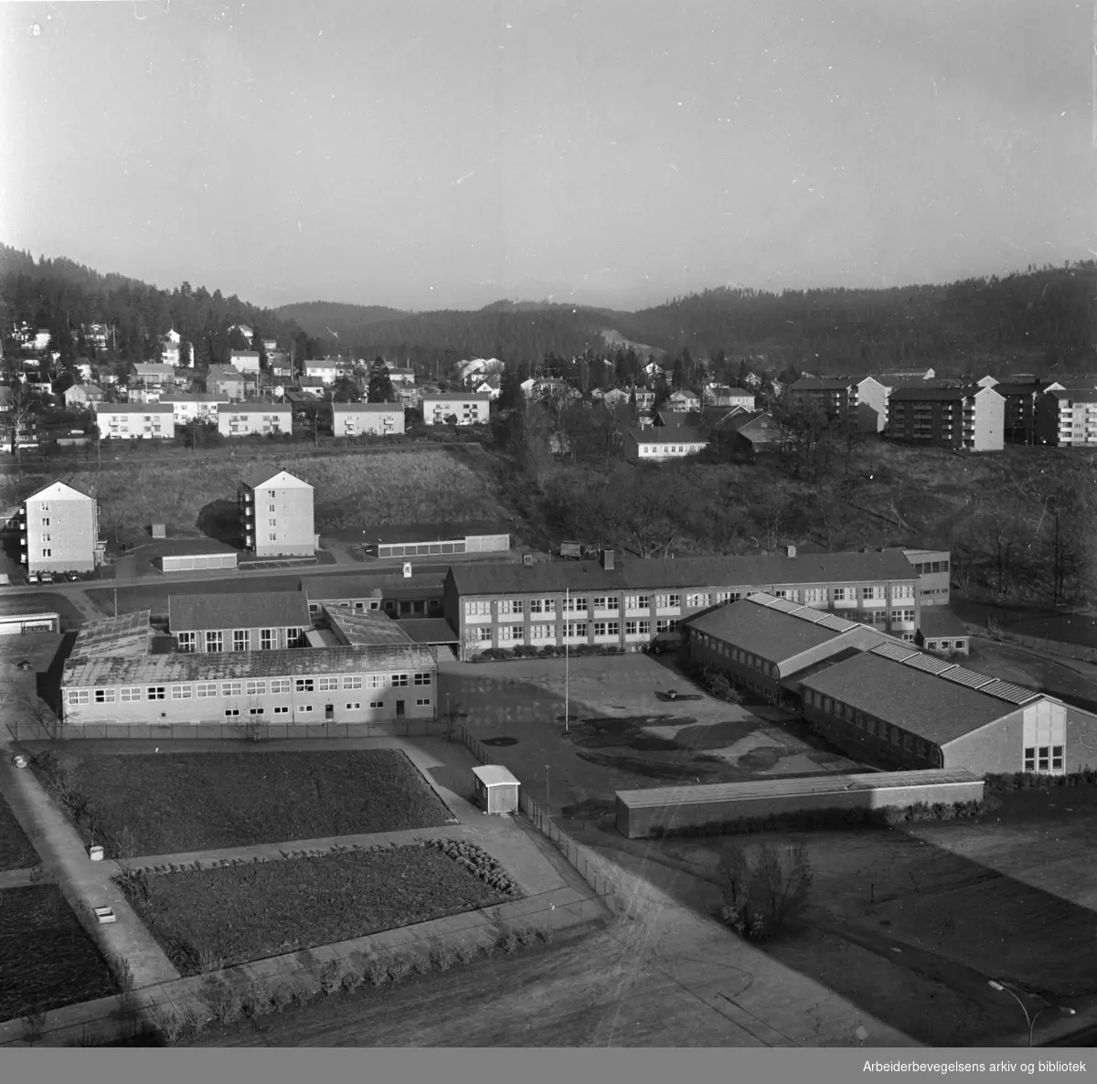Årvoll skole. November 1965