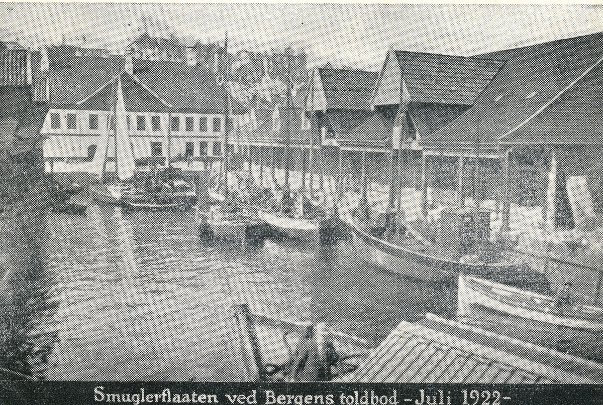 Smuglerflåten ved Bergen tollbod i juli 1922