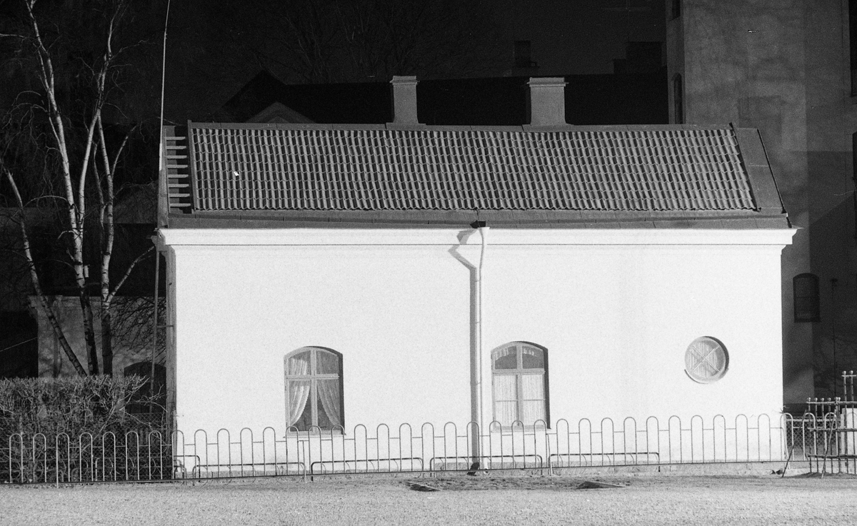Bostadshus i kvällsljus, Uppsala 1962
