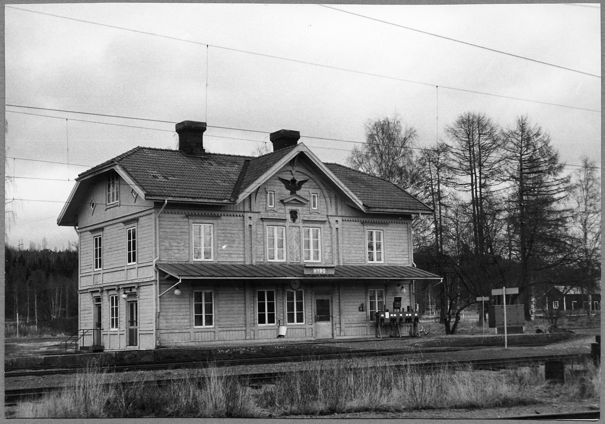 Hybo Järnvägsstation.