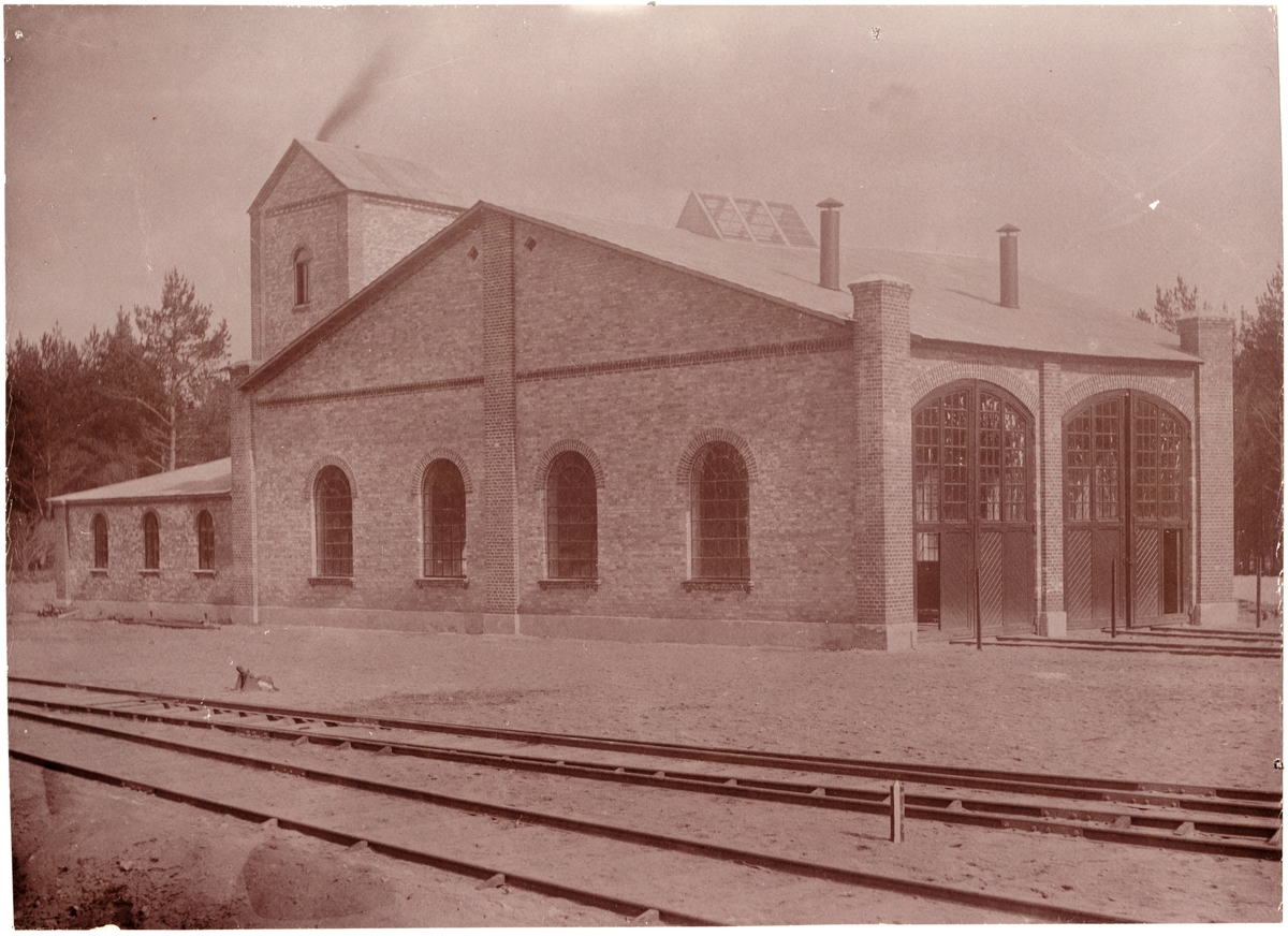 Lokomotivstallet vid Brösarp.
Lokstallet färdigställdes 1900.