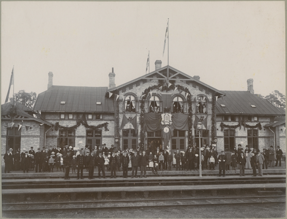 Ängelholms järnvägsstation, ca år 1890.