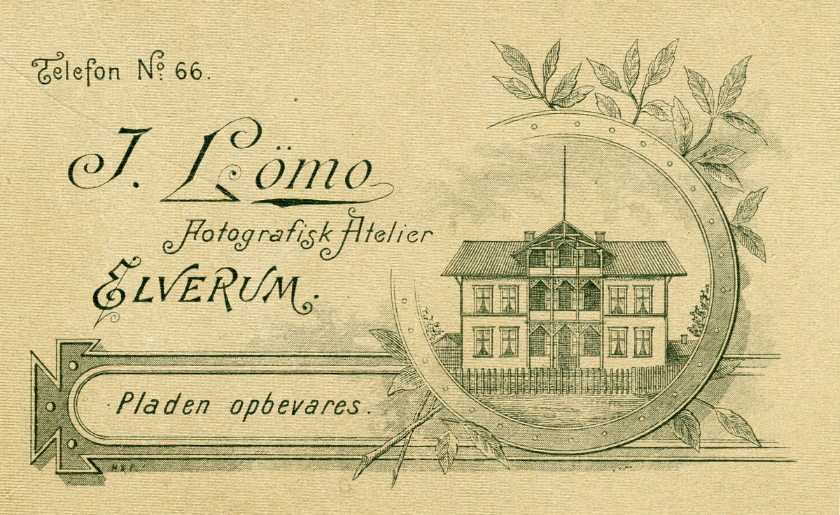 Logo til Ingeborg Lømos fotografisk atelier, Elverum.