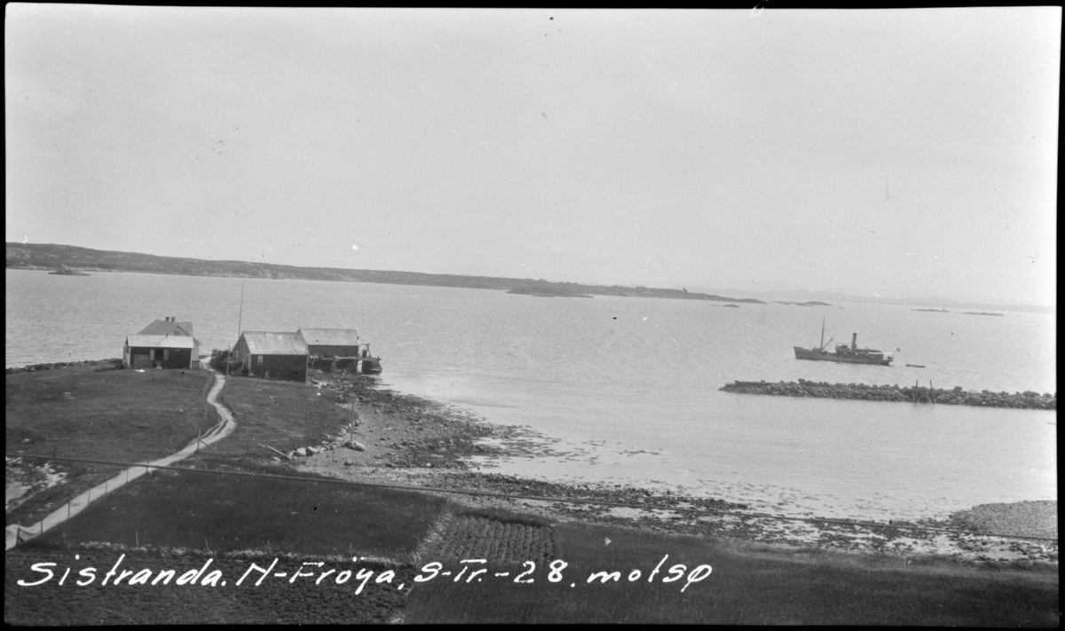 Sistranda, Frøya. Museet kystens arv / DigitaltMuseum