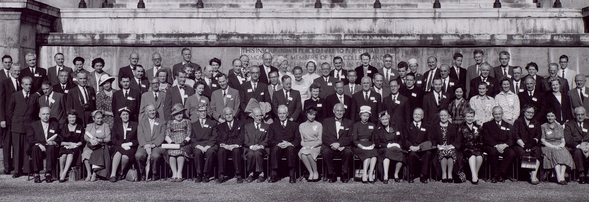 U.R.S.I. X"ITH General Assembly - London 1960.