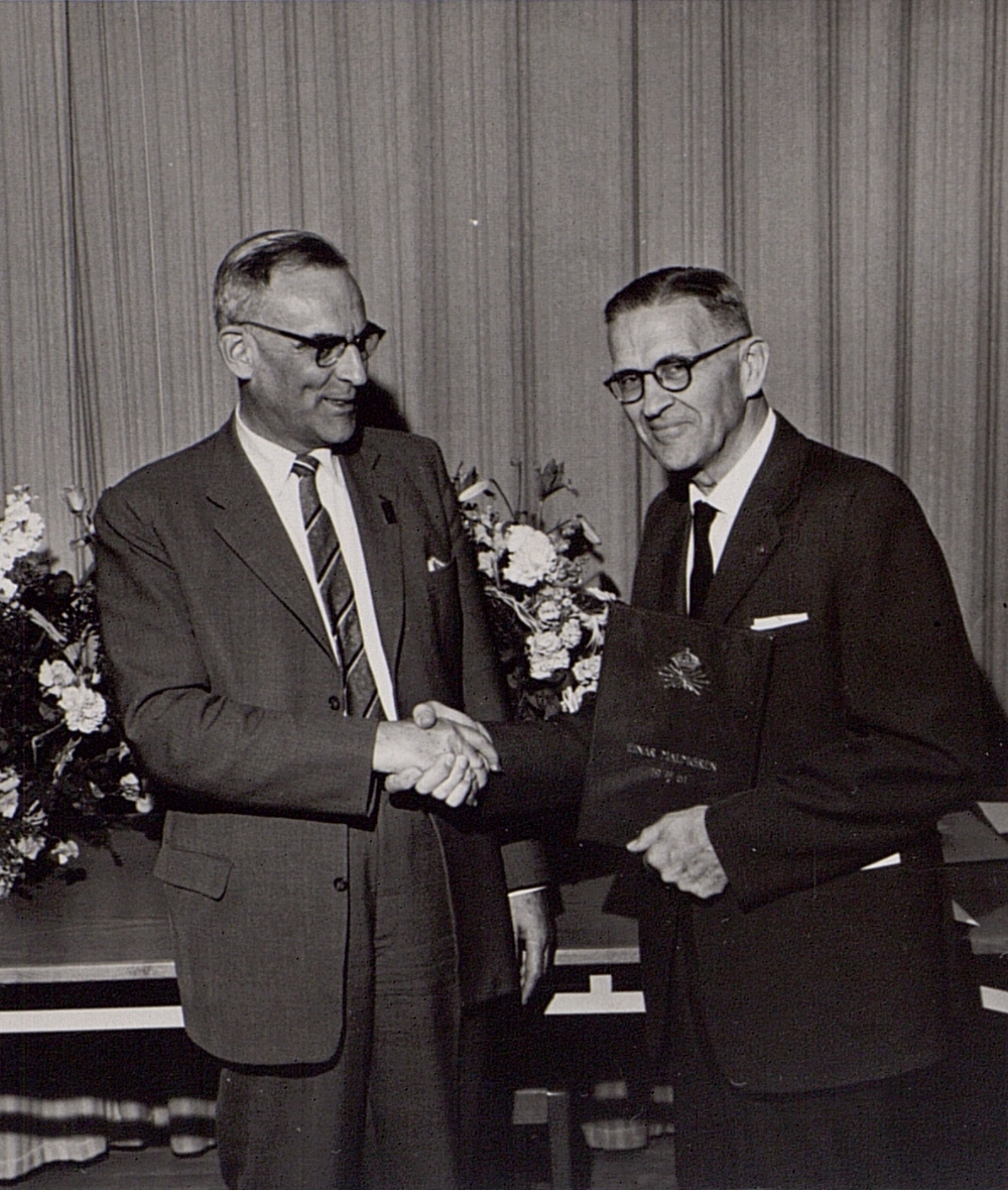 Assistentkursens avslutning, 1961. Samtidigt avtackning av avgående föreståndare Einar Malmgren.