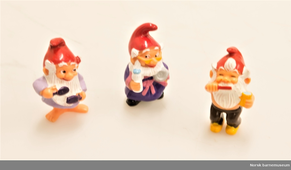 Plastfigurer fra Kinderegg: Dverger.
