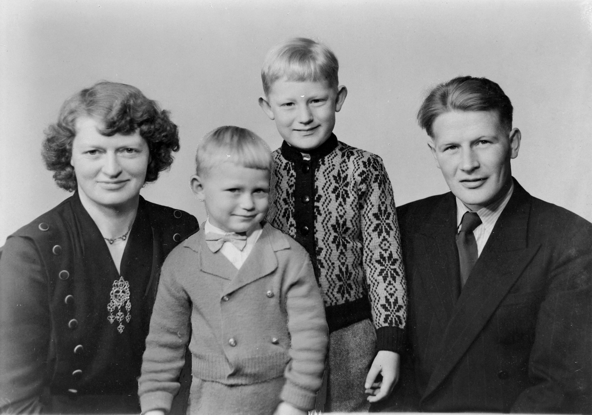 Oddleiv G. Dahlen med familie
