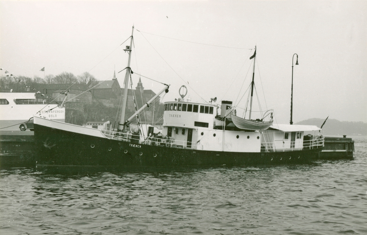 Fyrvesenets skip 'Trænen' (b.1903) i Pipervika