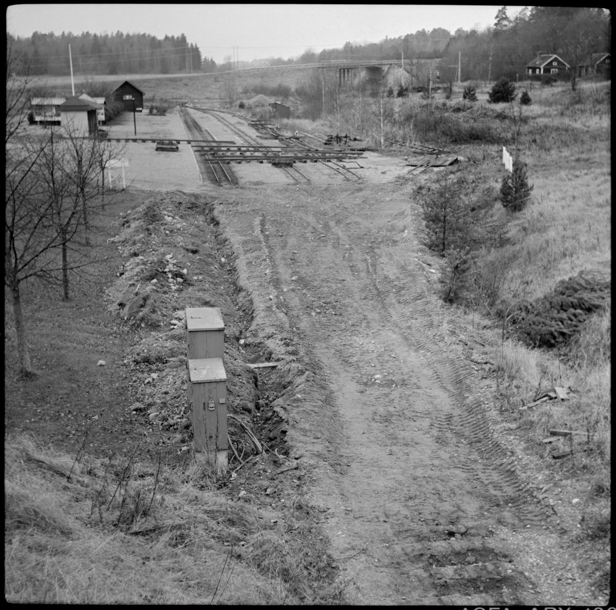 Byggande vid Läggesta nedre, Östra Södermanlands museijärnväg.