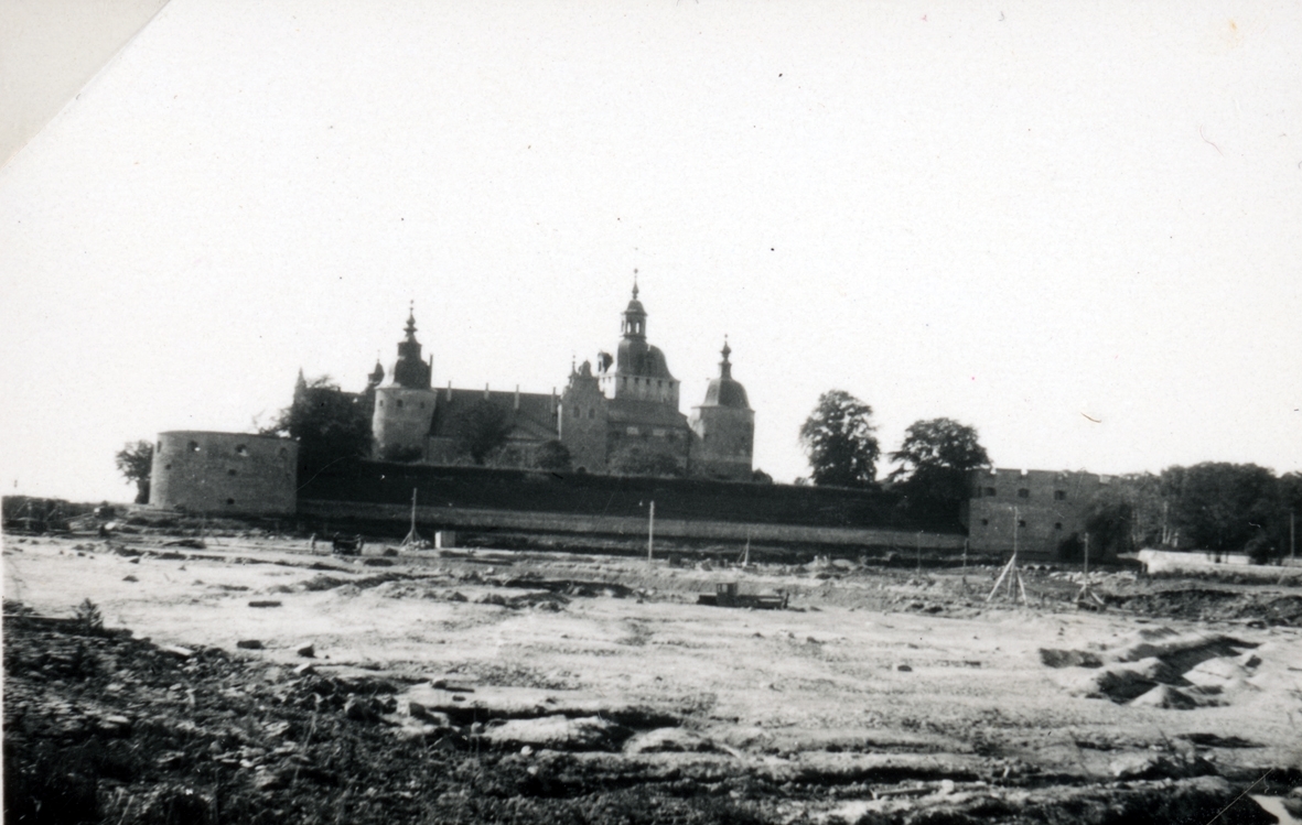 Kalmar slott vid utgrävningarna av Slottsfjärden 1932-1934.