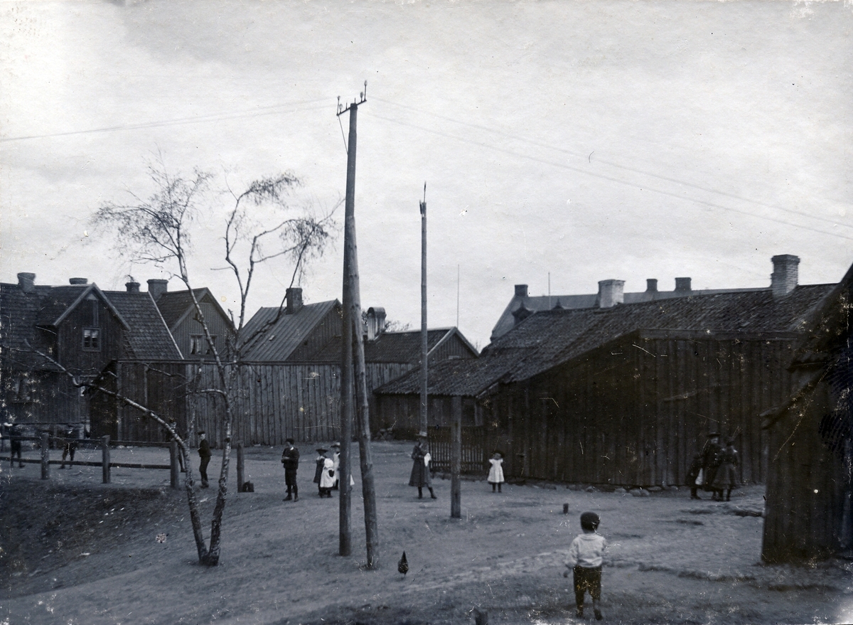 Brunnsgatan, Halmstad.
Uppgången till Galgberget vid Brunnsgatan, på 1890-talet.