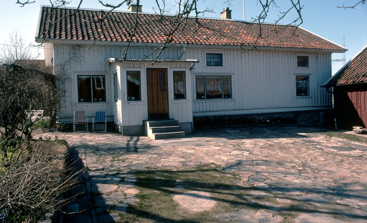 Boningshuset Heljered Mellangård 1:2 "Storebörjes" år 1978. En kringbyggd gård med stensättning uppförd cirka 1860. Byggnaden kallades även "Ordförans".