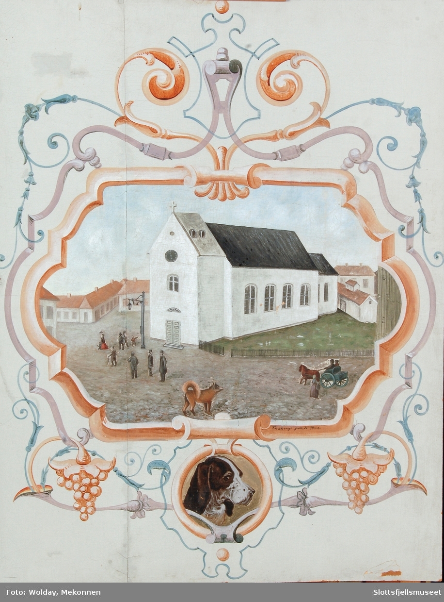 Tønsbergs gamle kirke (Mariakirken) og hund