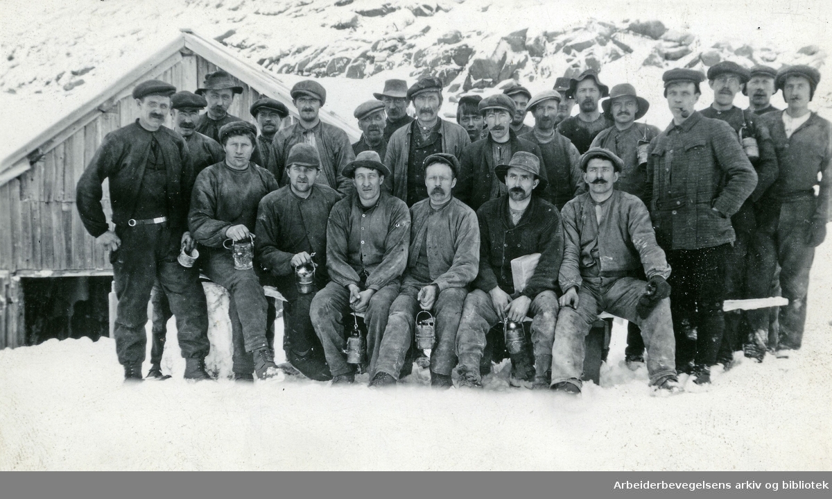 Gruvearbeidere. Røros. 1900 - 1910..