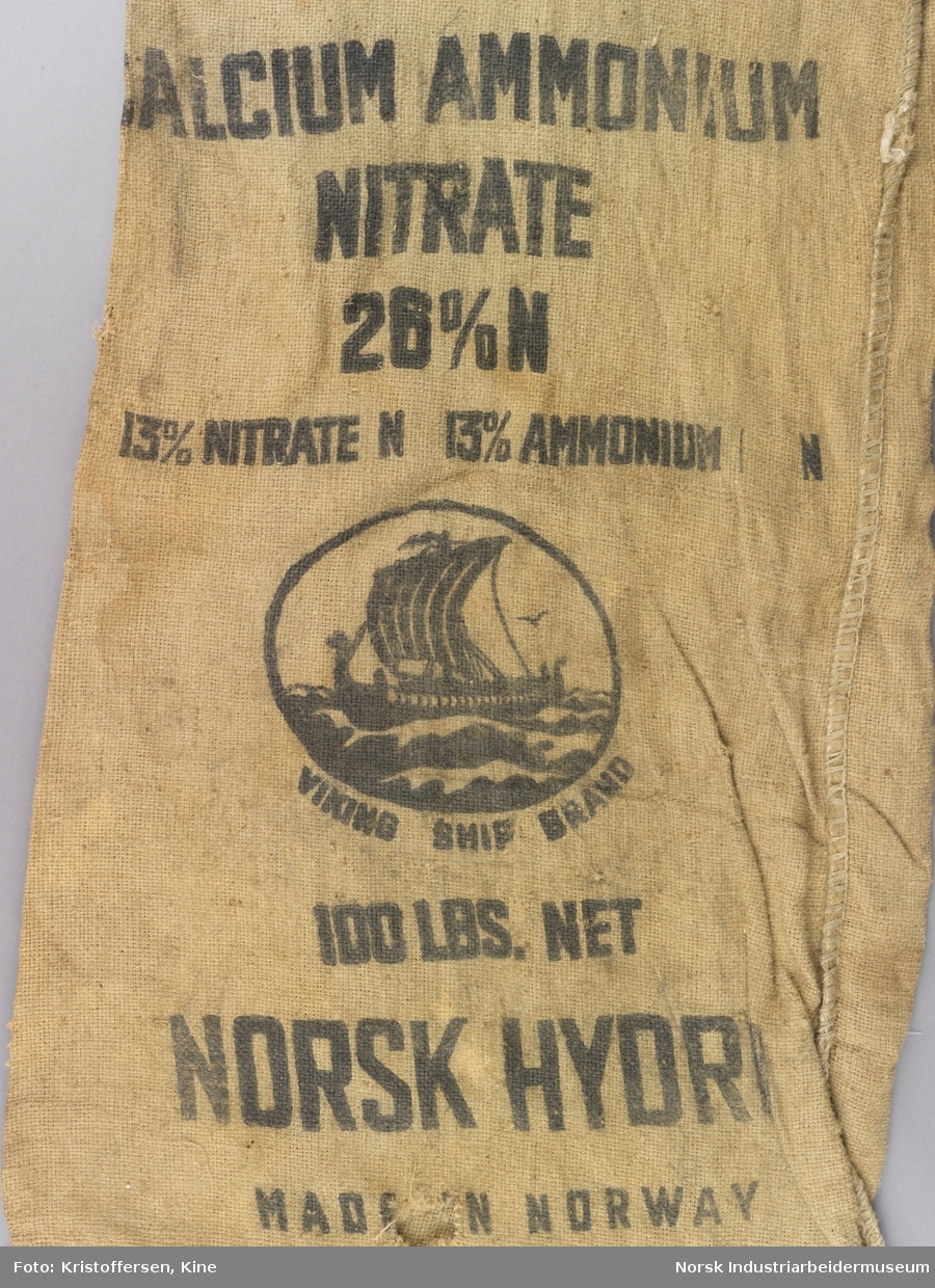 Emballasje fra Norsk Hydros produksjon av Calcium Ammonium Nitrate.