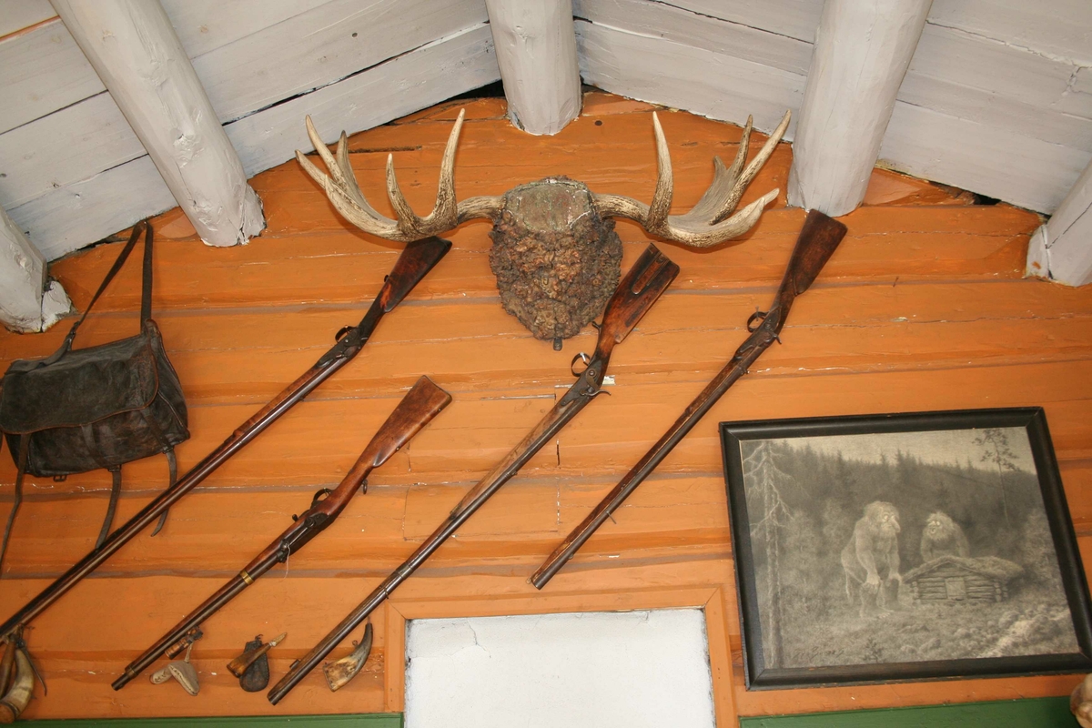Åstak, Gevær, Elghode