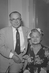 Arne A. Williamson og hustru Brynhild Olsen Hisken