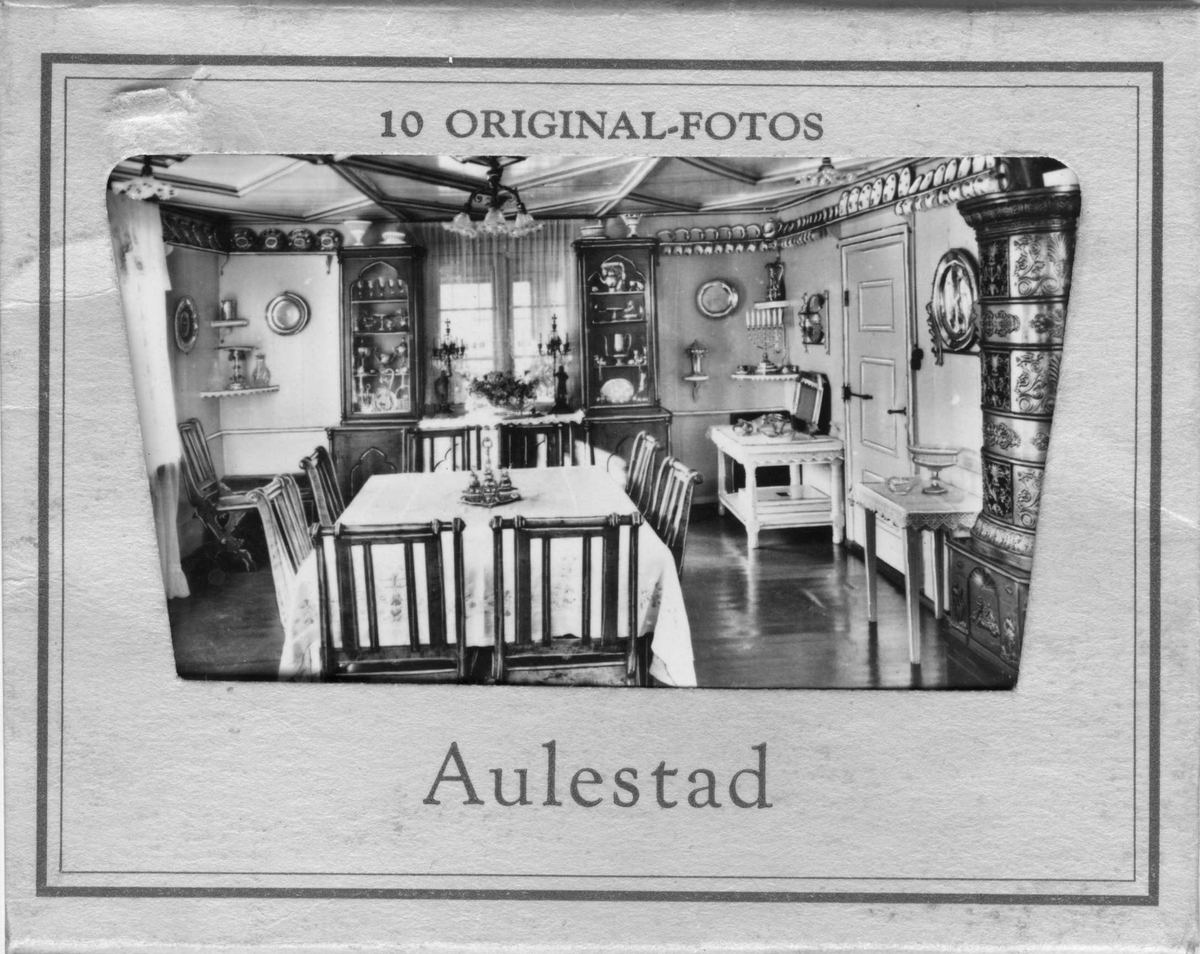 Fotografier, mappe, spisestue, kjøkken, gjesteværelse, bauta, grisehuset, Karolineværelse, arbeidsværelse,