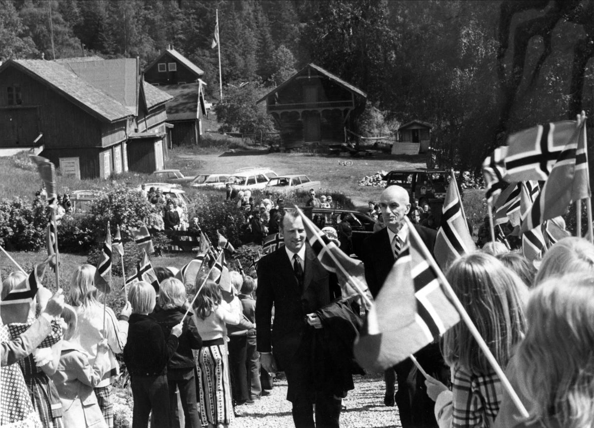 DOK:1975, Aulestad, jubileum, Kronprins Harald,