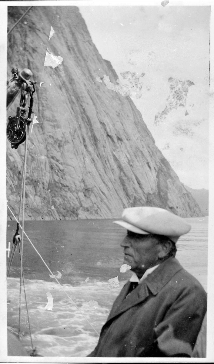 Fjell, fjord, båt, Trollfjorden, mann