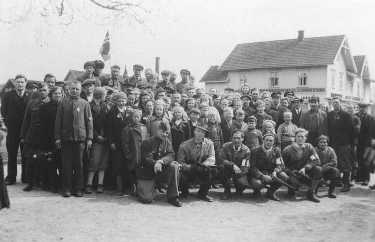 Russiske krigsfanger som ble befridd av Milorgs politistyrker.