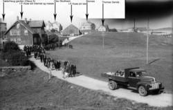 Fra Ingebrikt Huse sin begravelse..Jon Opstad sin lastebil k