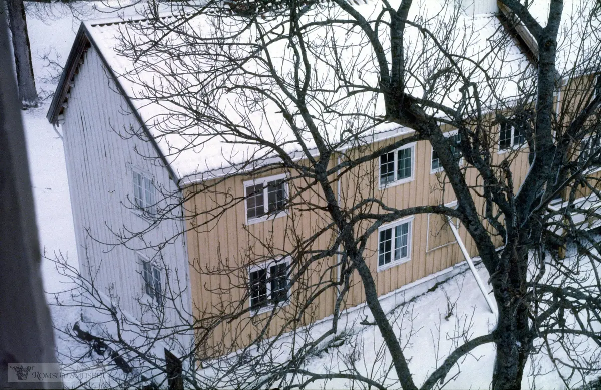 Williamsborg på Veøya.