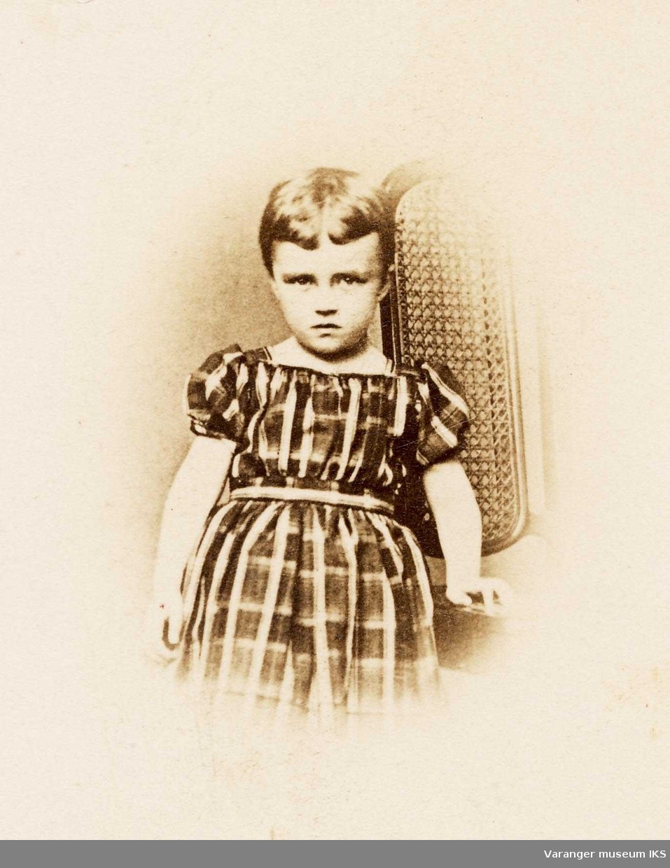 Agnes Esbensen som barn ca 1870.