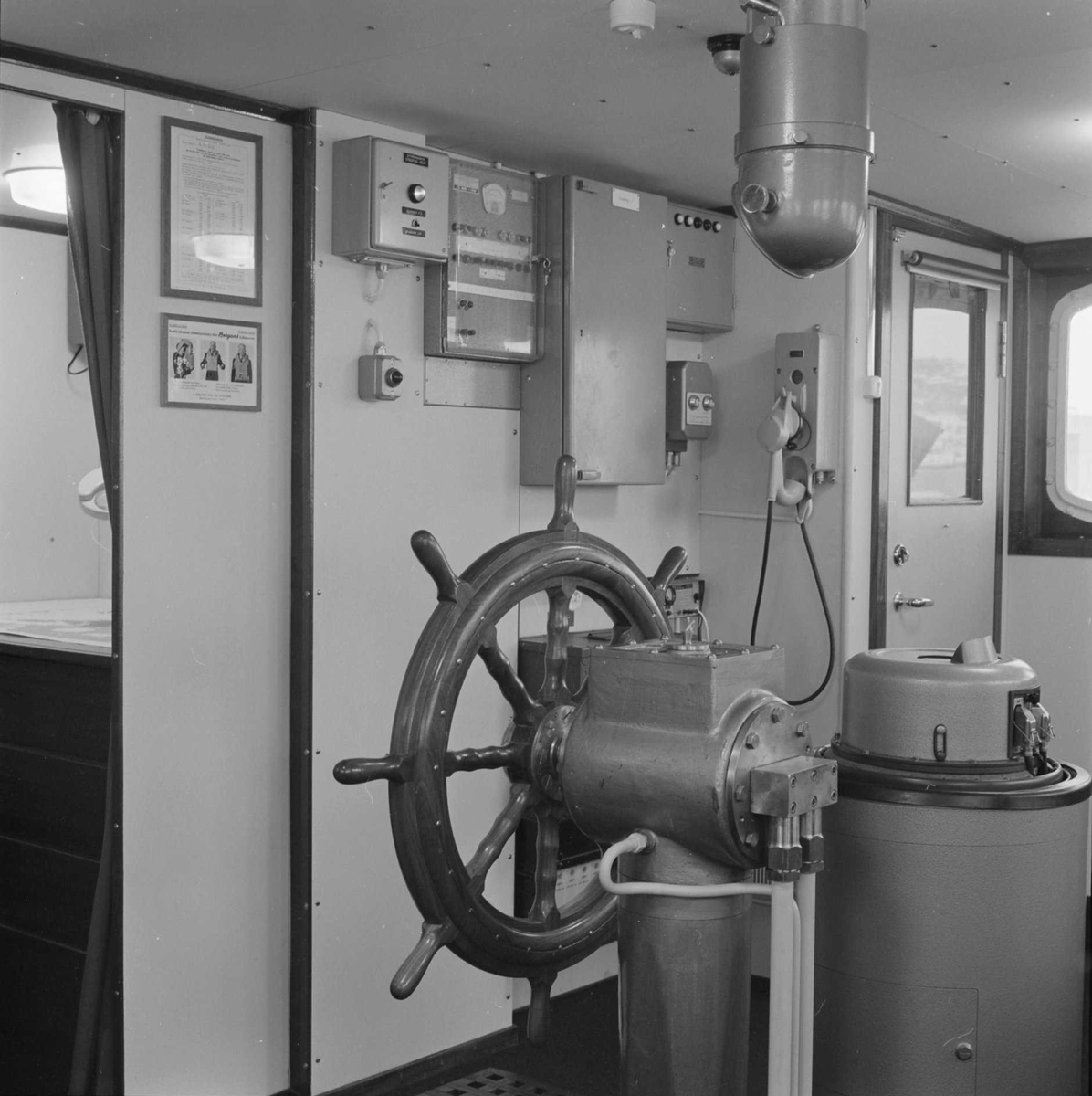Nordenfjeldske Dampskipsselskab - ombord i Faste Jarl
