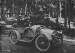 Herrer i en Clement Talbot, Arvika 1916.