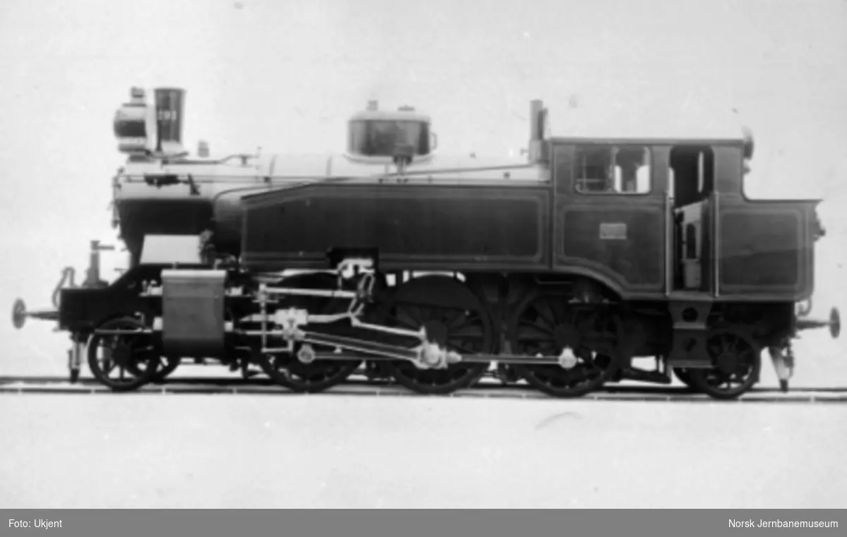 Damplokomotiv type 32a nr. 291 ved levering