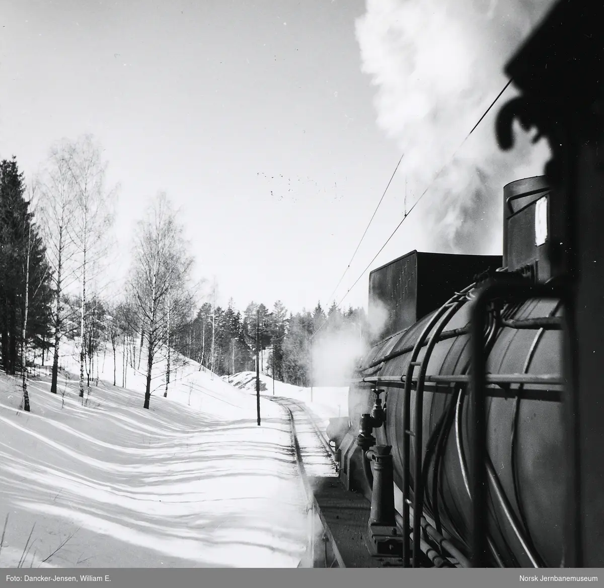 Utsyn fra damplokomotiv type 31b nr. 447 mellom Oslo og Roa