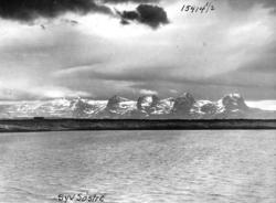 Topografi. Fjellformasjonen De syv søstre, Alstadhaug i Nord