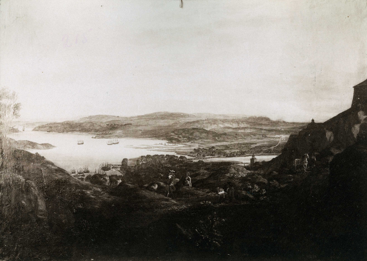 Halden, Østfold. Utsiktsbilde. Fotografi av maleri signert Jac. Coning 1699. Den kulturhistoriske Udstilling i Kristiania 1901.
